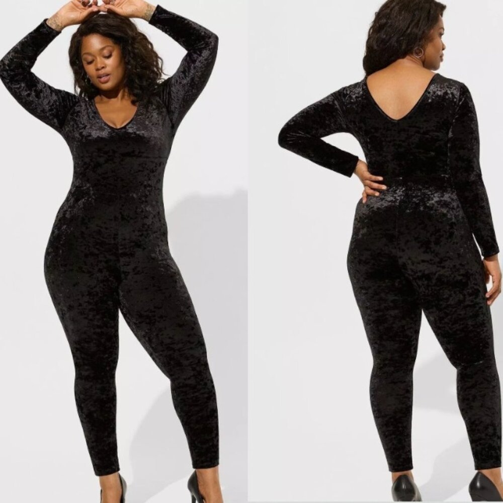 Torrid Full Length Crushed Velvet Long Sleeve One Piece Black 3 3X 22 24